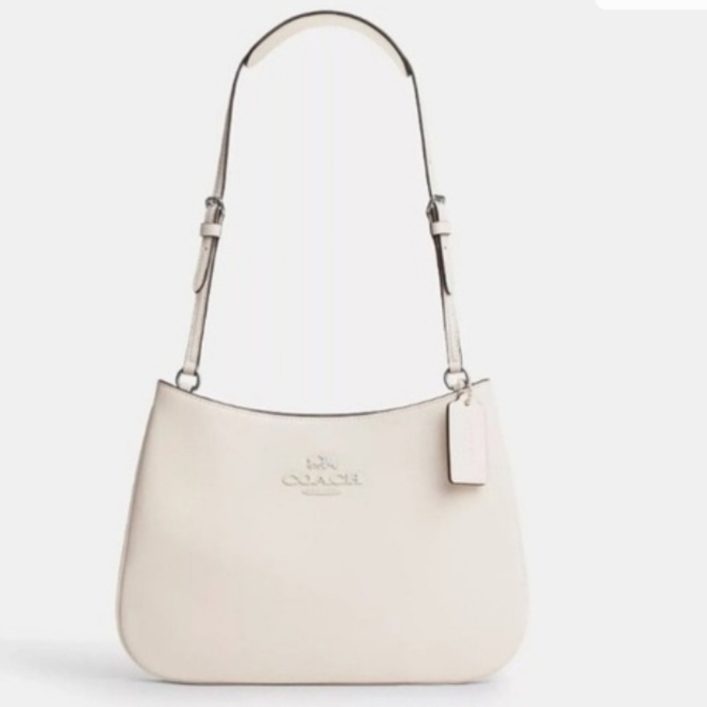 Coach Pale Cream Leather Shoulder Bag with Tag